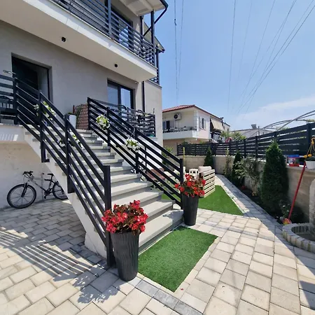 Jd * Vlorë